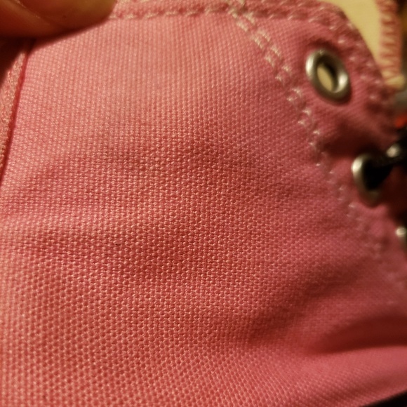 Converse - Picture 3 of 4